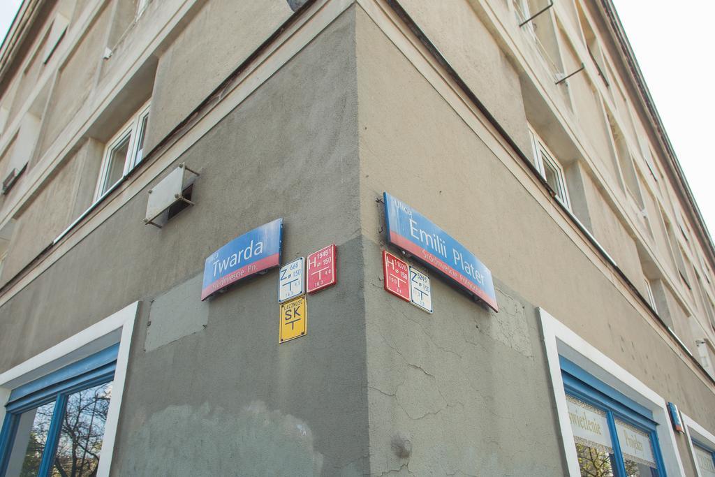 Shortstaypoland Twarda Varşovia Exterior foto