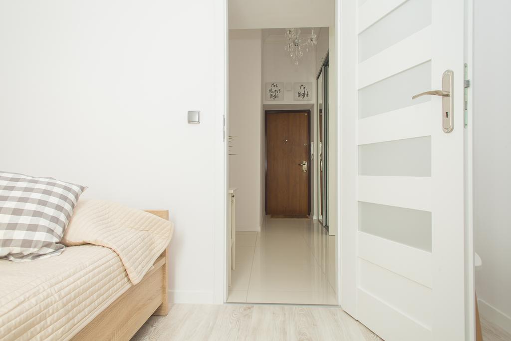 Shortstaypoland Twarda Varşovia Exterior foto